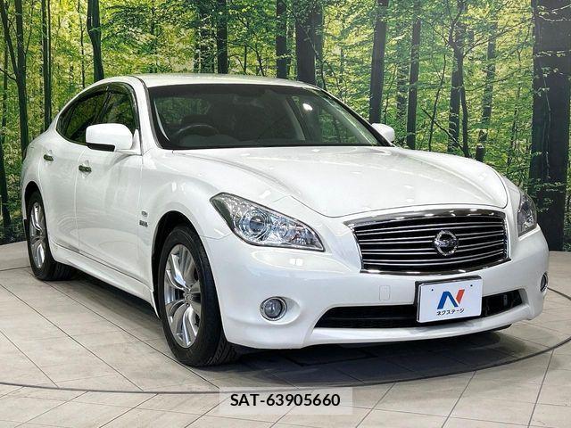 Nissan FUGA HYBRID 2011-05 3934256-15