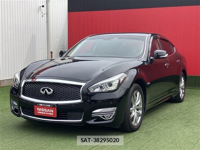 Nissan FUGA HYBRID 2018-09 4042844-29