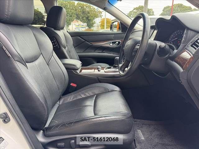 Nissan FUGA HYBRID 2015-08 5868311-15