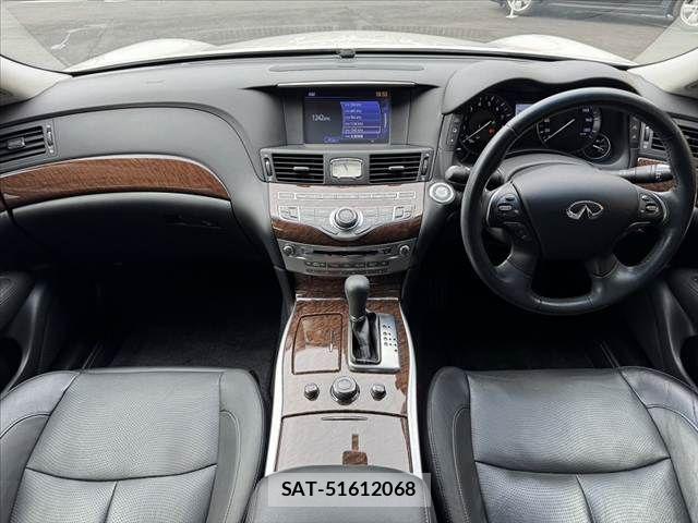 Nissan FUGA HYBRID 2015-08 5868311-1