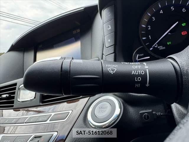 Nissan FUGA HYBRID 2015-08 5868311-23