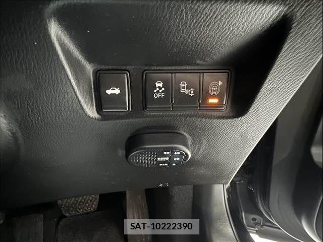 Nissan FUGA HYBRID 2020-11 6006950-25