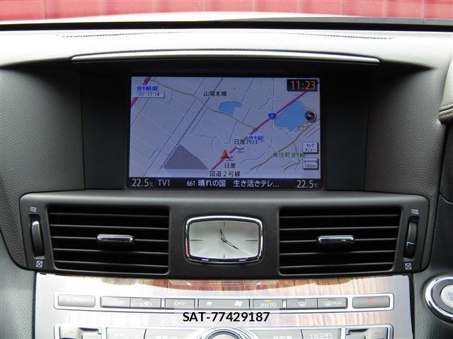 Nissan FUGA HYBRID 2022-03 6215025-13