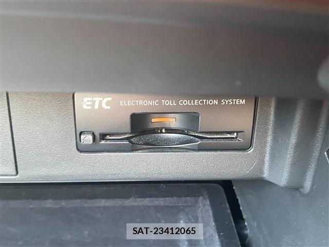 Nissan FUGA HYBRID 2019-08 6905730-17