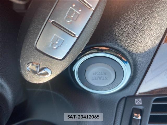 Nissan FUGA HYBRID 2019-08 6905730-25