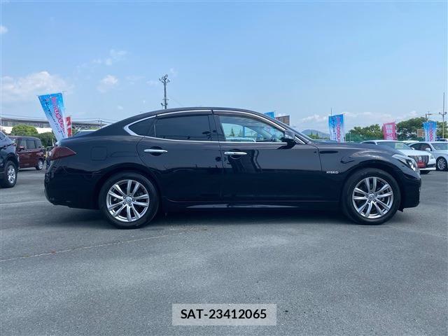 Nissan FUGA HYBRID 2019-08 6905730-4
