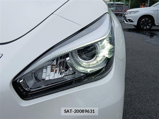 Nissan FUGA HYBRID 2016-10 6993837-26