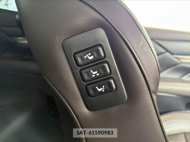 Nissan FUGA HYBRID 2016-08 7020532-24