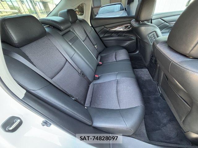 Nissan FUGA HYBRID 2015-05 7020530-15