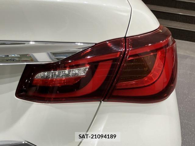 Nissan FUGA HYBRID 2016-07 7058685-25