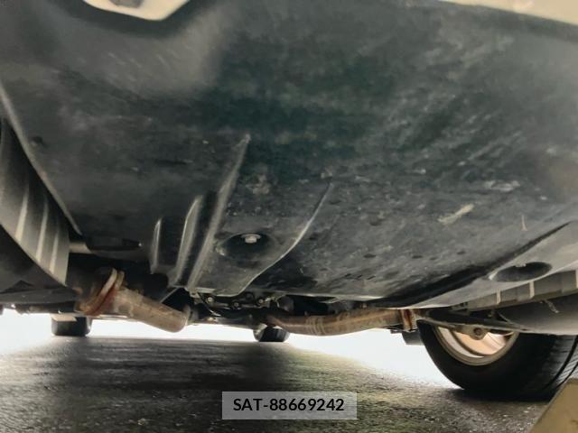 Nissan FUGA HYBRID 2011-06 7058687-12