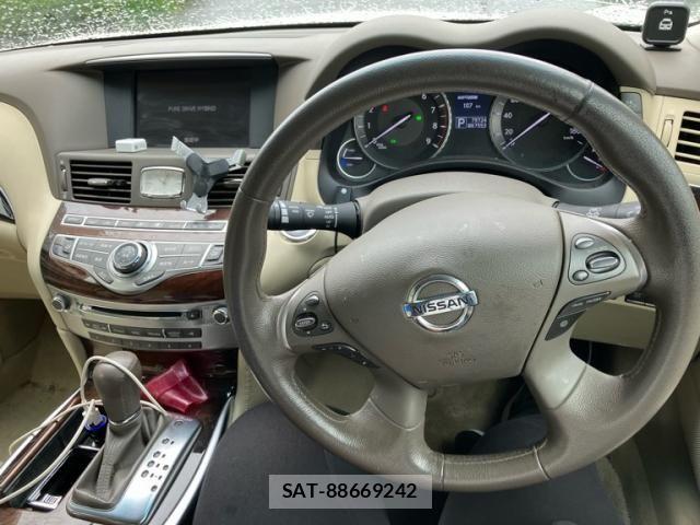 Nissan FUGA HYBRID 2011-06 7058687-17