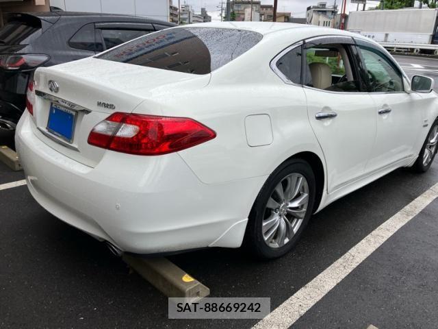 Nissan FUGA HYBRID 2011-06 7058687-2