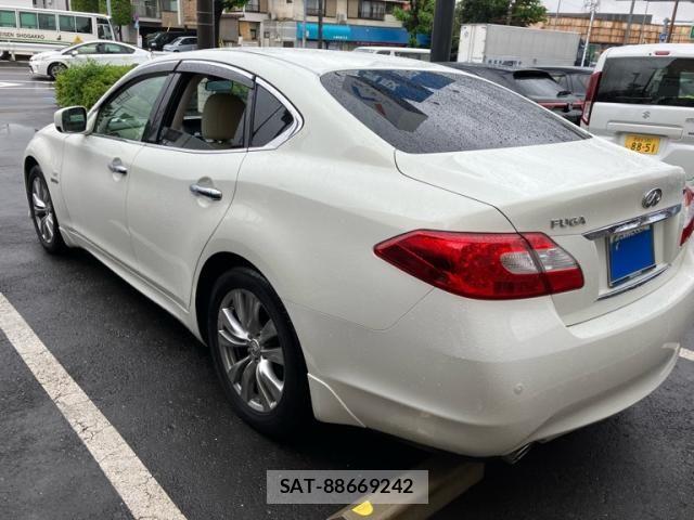Nissan FUGA HYBRID 2011-06 7058687-3