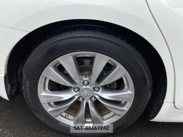 Nissan FUGA HYBRID 2011-06 7058687-6