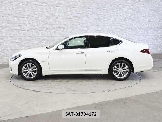 Nissan FUGA HYBRID 2017-12 7218999-12