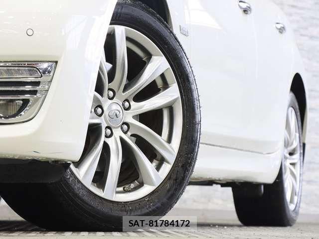 Nissan FUGA HYBRID 2017-12 7218999-19