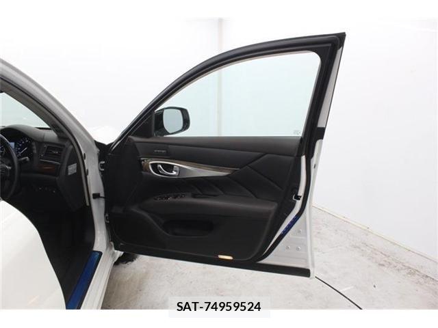 Nissan FUGA HYBRID 2018-02 7219006-29