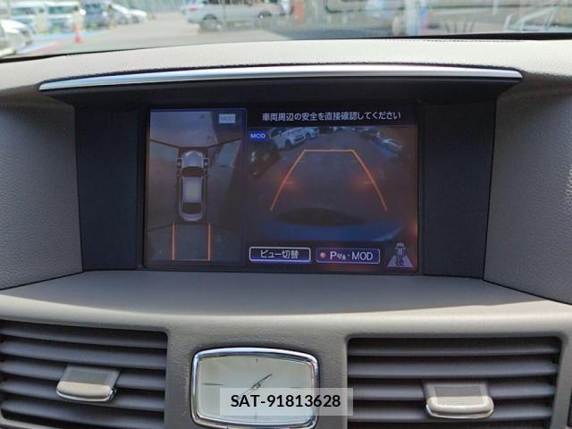 Nissan FUGA HYBRID 2018-06 7392252-13