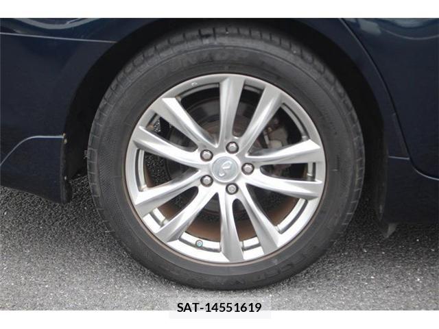 Nissan FUGA HYBRID 2015-06 7454535-16