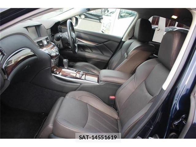 Nissan FUGA HYBRID 2015-06 7454535-25