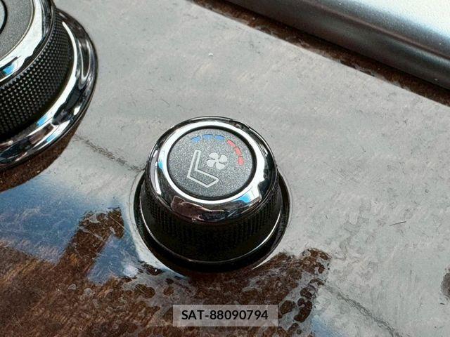 Nissan FUGA HYBRID 2015-05 7562165-10