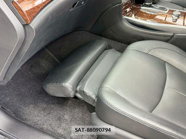 Nissan FUGA HYBRID 2015-05 7562165-25