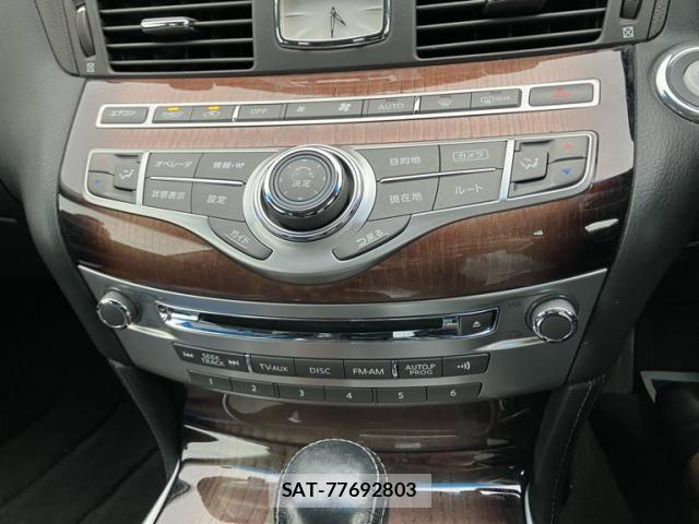 Nissan FUGA HYBRID 2010-11 7562166-19