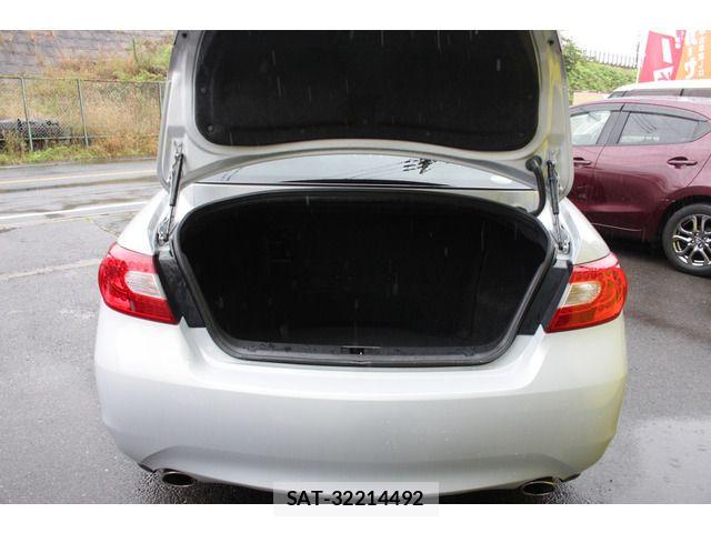 Nissan FUGA HYBRID 2013-04 7723650-14