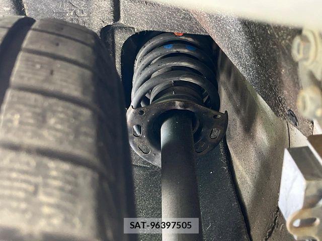 Nissan FUGA HYBRID 2015-06 7723647-19