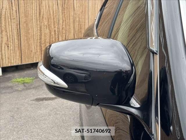 Nissan FUGA HYBRID 2011-02 7876624-27