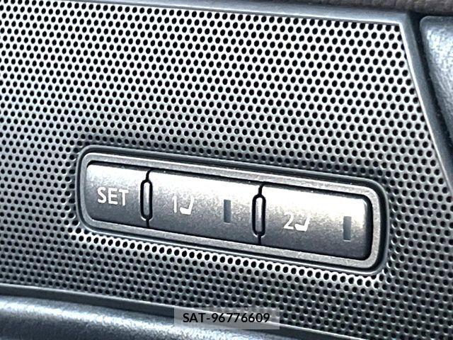 Nissan FUGA HYBRID 2016-03 7979323-6