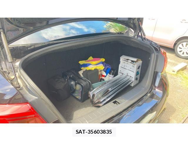 Nissan FUGA HYBRID 2015-11 8035726-7