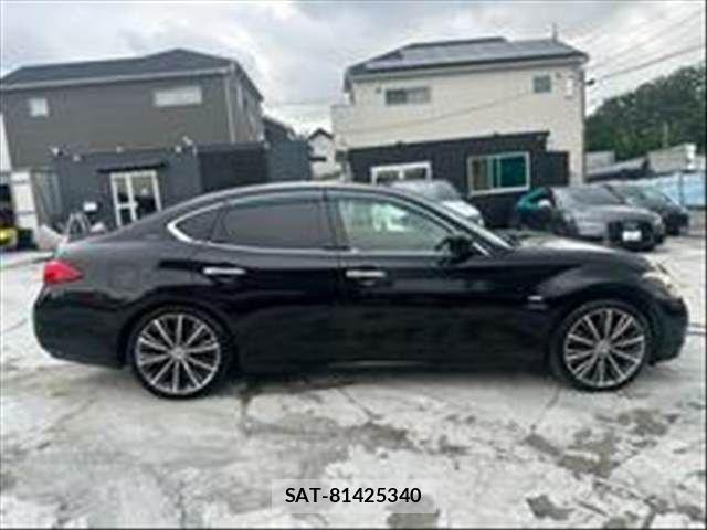 Nissan FUGA HYBRID 2011-12 8099325-2