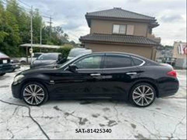 Nissan FUGA HYBRID 2011-12 8099325-3