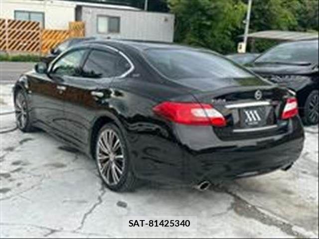 Nissan FUGA HYBRID 2011-12 8099325-7