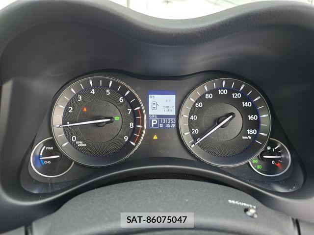 Nissan FUGA HYBRID 2011-07 8099326-18