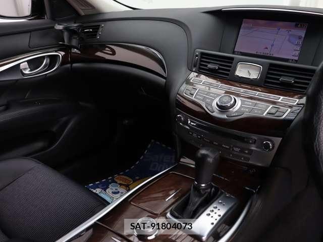 Nissan FUGA HYBRID 2012-04 8099327-9