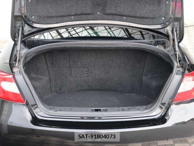 Nissan FUGA HYBRID 2012-04 8099327-26