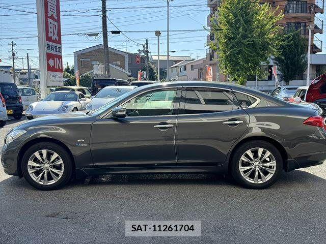 Nissan FUGA HYBRID 2012-06 8207662-17