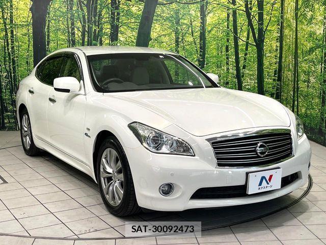 Nissan FUGA HYBRID 2012-09 8207661-15