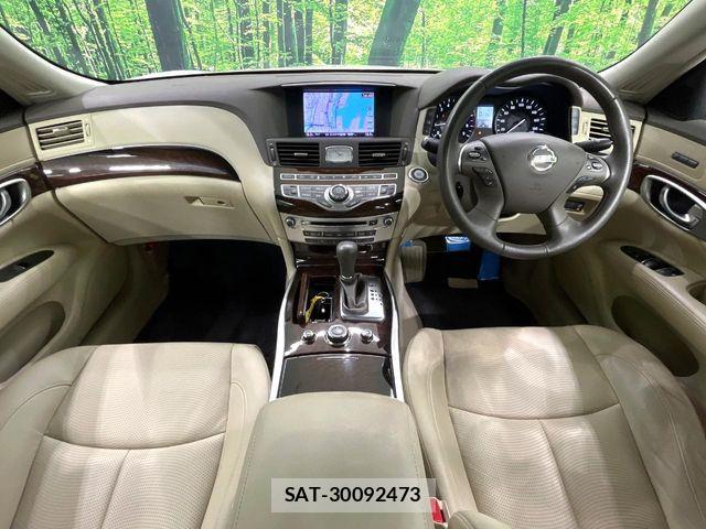 Nissan FUGA HYBRID 2012-09 8207661-1
