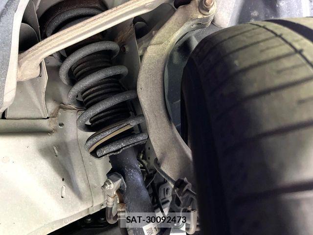 Nissan FUGA HYBRID 2012-09 8207661-19