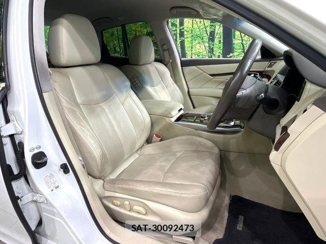 Nissan FUGA HYBRID 2012-09 8207661-7