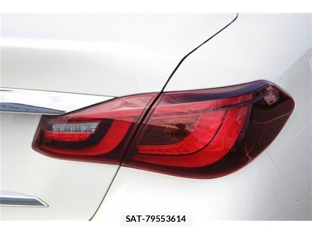 Nissan FUGA HYBRID 2021-06 8245269-12