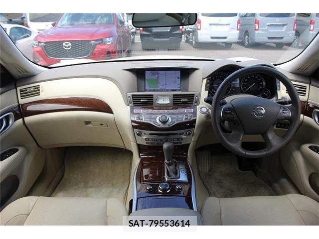 Nissan FUGA HYBRID 2021-06 8245269-16