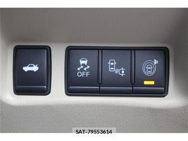 Nissan FUGA HYBRID 2021-06 8245269-2