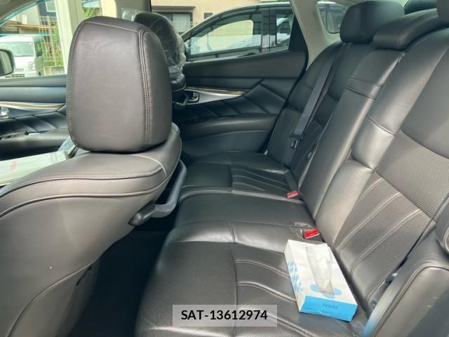Nissan FUGA HYBRID 2012-03 8245272-10