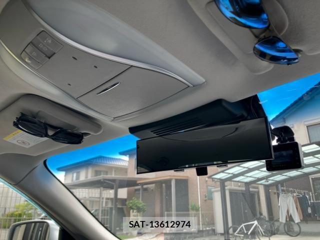 Nissan FUGA HYBRID 2012-03 8245272-21