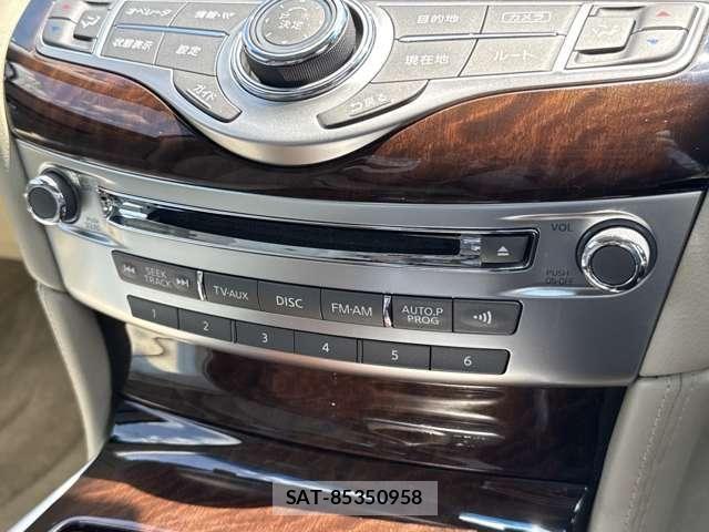 Nissan FUGA HYBRID 2010-11 8366064-24